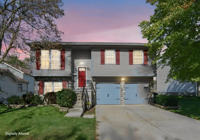 Photo 1 of Single family home for sale at 5608 Reebok Dr, Hilliard, OH 43026 | MLS# 226040284 | Listing updated on 2026-10-28