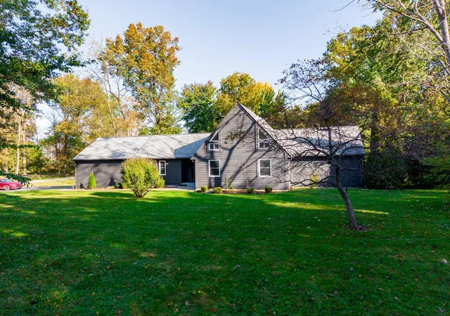 Photo 1 of Single family home for sale at 46 Donau Rd Sw, Pataskala, OH 43062 | MLS# 226038806 | Listing updated on 2026-10-28