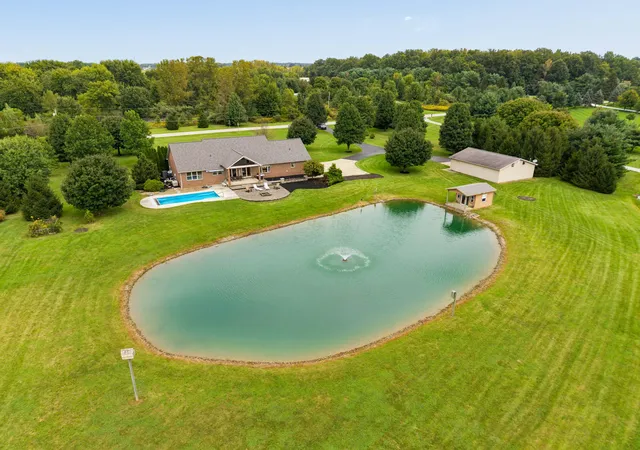 Single family home for sale at 11190 Beacom Rd, Sunbury, OH 43074 | MLS# 226039904