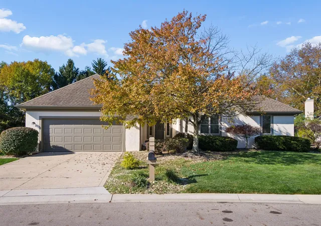 Photo 1 of Single family home for sale at 7175 Durness Pl, Columbus, OH 43235 | MLS# 226038788 | Listing updated on 2026-10-26