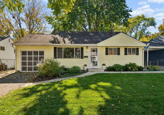 Single family home for sale at 933 Bricker Blvd, Columbus, OH 43221 | MLS# 226040372