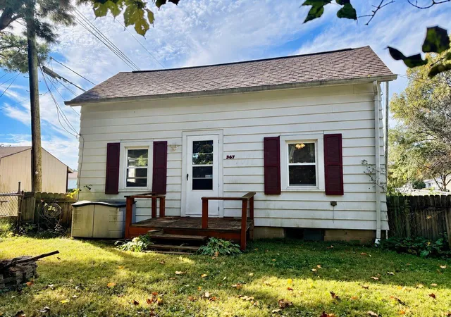 Single family home for sale at 367 Canal St, Groveport, OH 43125 | MLS# 226038825
