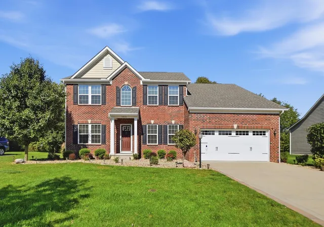 Single family home for sale at 7831 Mariposa Dr, Galena, OH 43021 | MLS# 226039301