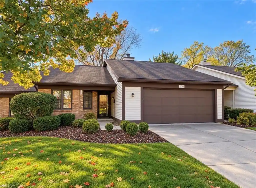 Listing Photo 1 - Condo for sale in 1134 S Slope Bay located at 1134 S Slope Bay, Zanesville, OH 43701 - Unit 1134 S Slope Bay