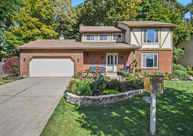 Photo 1 of Single family home for sale at 610 Olde N Church Rd, Westerville, OH 43081 | MLS# 226039205 | Listing updated on 2026-10-29