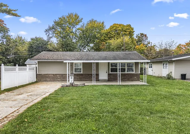 Photo 1 of Single family home for sale at 87 Woodlawn Ave, Columbus, OH 43228 | MLS# 226039050 | Listing updated on 2026-10-14