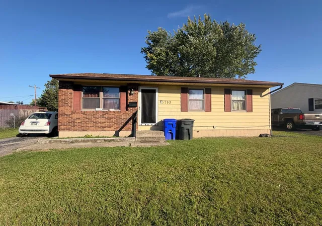 Single family home for sale at 3710 Beechton Rd, Columbus, OH 43232 | MLS# 226038955