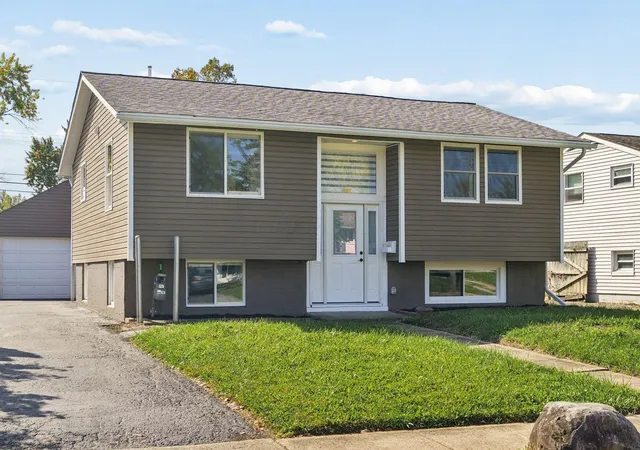Photo 1 of Single family home for sale at 3997 Briggs Rd, Columbus, OH 43228 | MLS# 226039006 | Listing updated on 2026-10-29