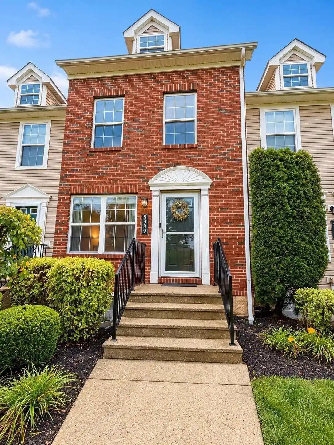 Listing Photo 1 - Condo for sale in 5389 Central College Rd located at 5389 Central College Rd, Westerville, OH 43081 - Unit 5389 Central College Rd