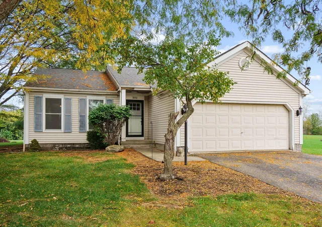 Photo 1 of Single family home for sale at 3552 Vintage Woods Dr, Hilliard, OH 43026 | MLS# 226039487 | Listing updated on 2026-10-25