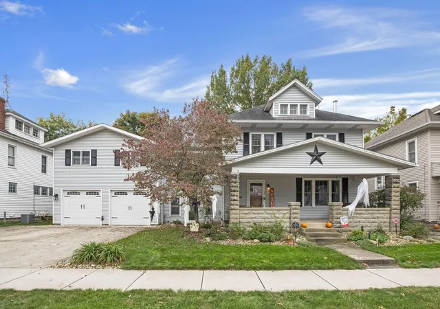 Photo 1 of Single family home for sale at 139 Fairfield Ave, Newark, OH 43055 | MLS# 226039356 | Listing updated on 2026-10-24