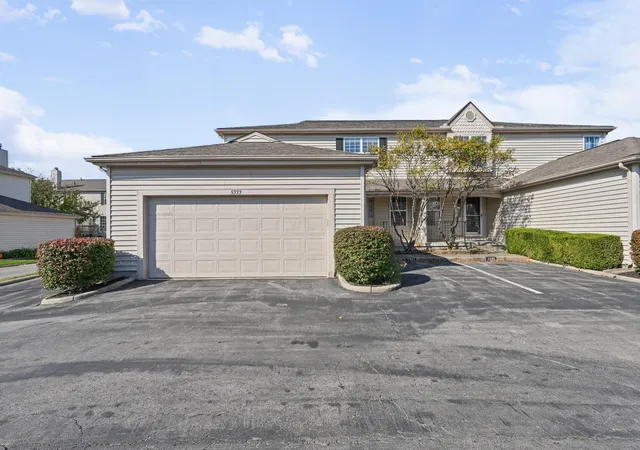Photo 1 of Condo for sale at 5333 Nectar Ln #94B, Columbus, OH 43235 | MLS# 226039207 | Listing updated on 2026-10-16