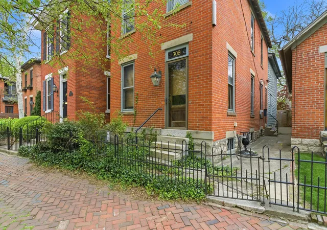 Photo 1 of Single family home for sale at 708 S 5th Street, Columbus, OH 43206 | MLS# 226039212 | Listing updated on 2026-10-27