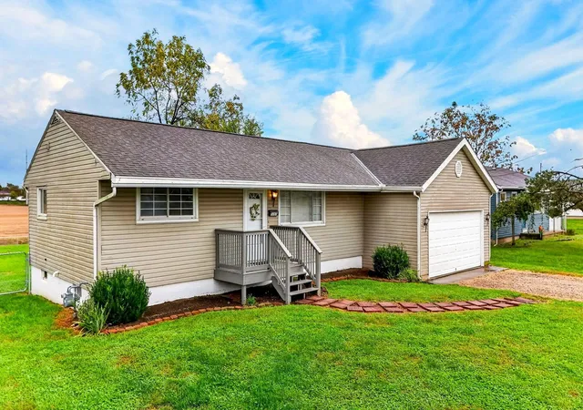 Photo 1 of Single family home for sale at 5065 Nelson Dr, South Bloomfield, OH 43103 | MLS# 226039672 | Listing updated on 2026-10-28