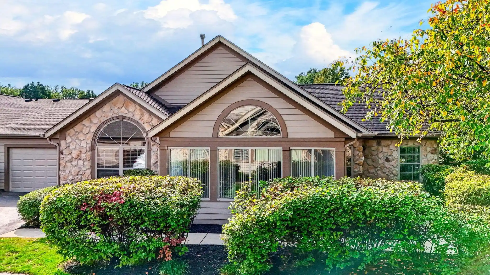 Condo for sale at 101 Shadymere Ln #2, Columbus, OH 43213 | MLS# 226039297