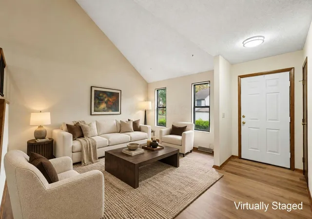 Photo 4 of Condo for sale at 6261 Braiden Ct #B, Columbus, OH 43213 | MLS# 226039307 | Listing updated on 2026-10-26