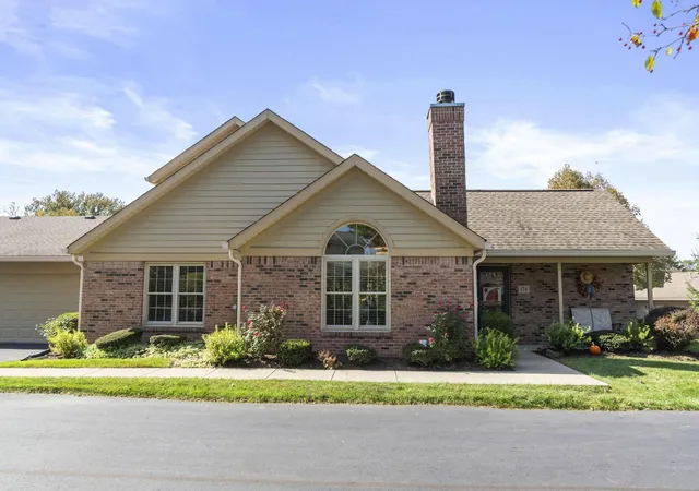 Photo 1 of Condo for sale at 174 Cameron Ridge Dr, Columbus, OH 43235 | MLS# 226039351 | Listing updated on 2026-10-19