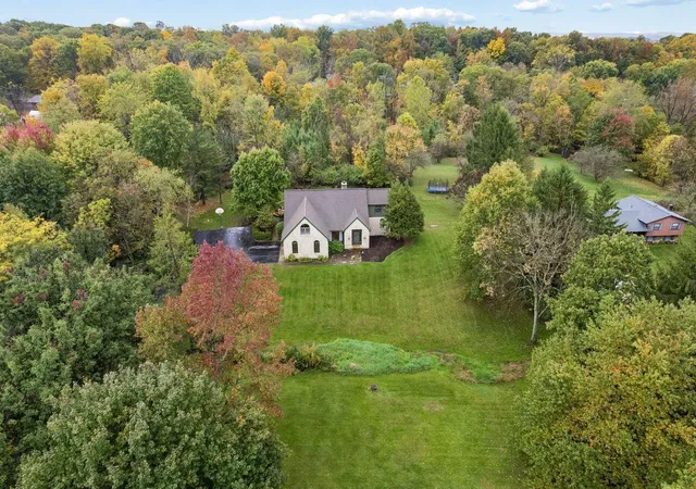 Photo 1 of Single family home for sale at 8337 W Ohio State Ln Nw, Lancaster, OH 43130 | MLS# 226039357 | Listing updated on 2026-10-23