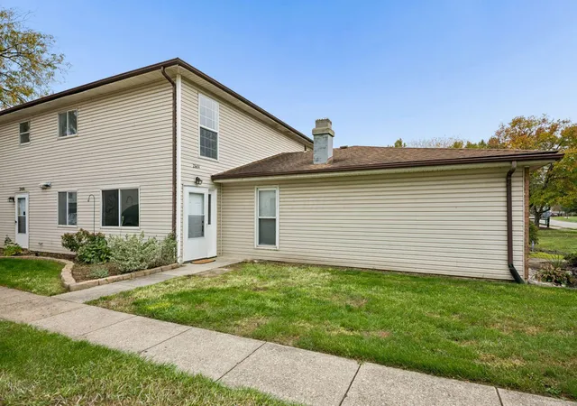 Photo 1 of Condo for sale at 2464 Natchez Dr #B, Columbus, OH 43209 | MLS# 226039466 | Listing updated on 2026-10-26