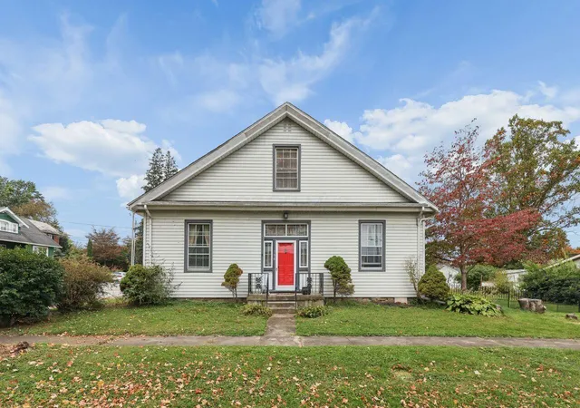 Photo 1 of Single family home for sale at 108 S 7th Street, Hebron, OH 43025 | MLS# 226039391 | Listing updated on 2026-10-17