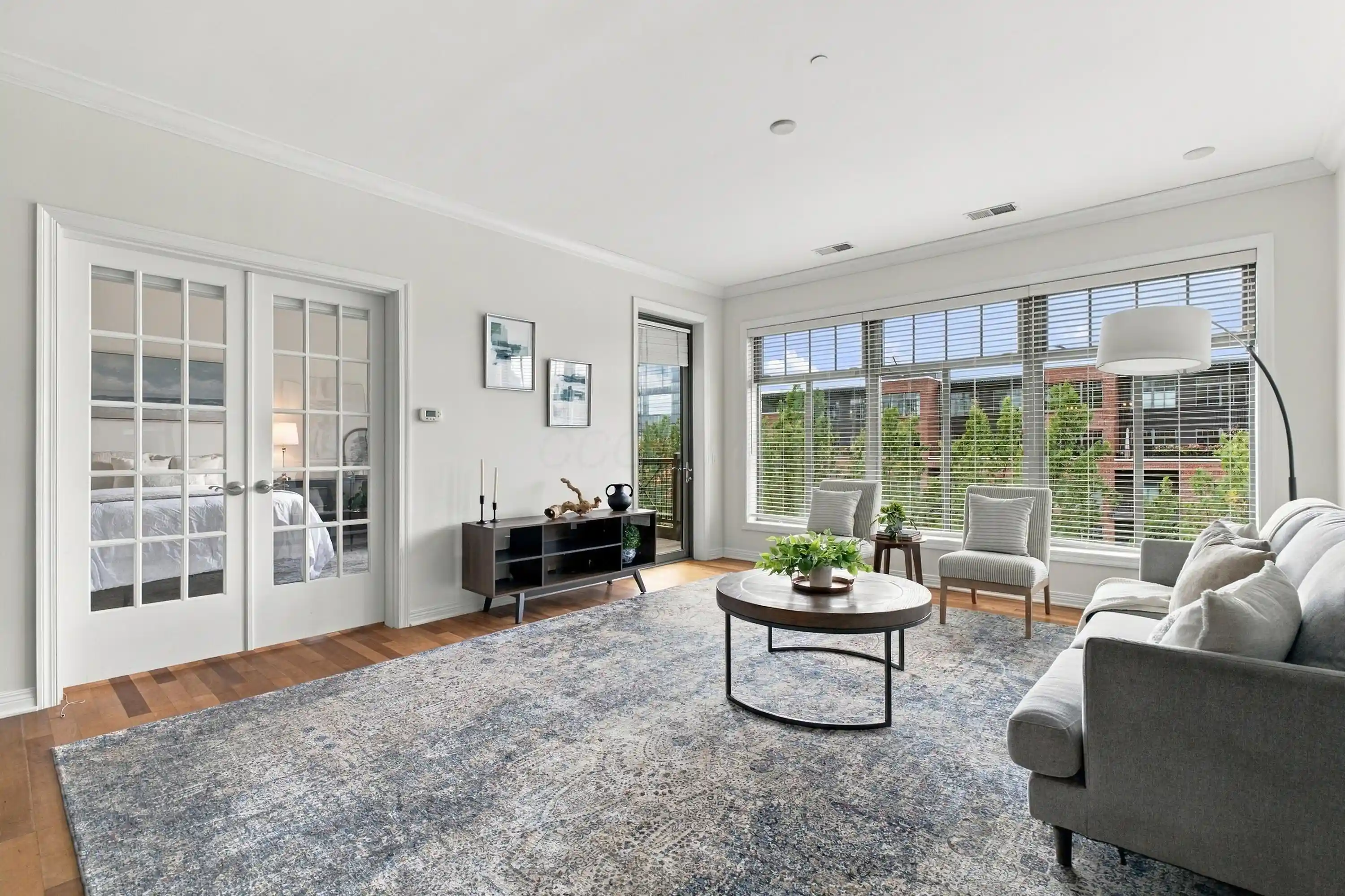 Photo 1 of Condo for sale at 250 Daniel Burnham Sq #708, Columbus, OH 43215 | MLS# 226039548 | Listing updated on 2026-10-20