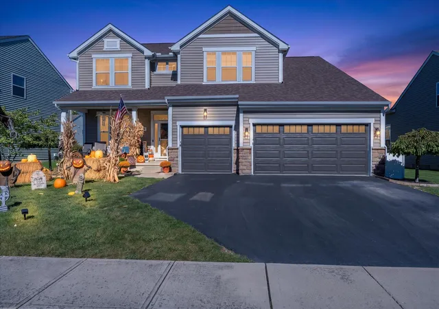 Single family home for sale at 668 Gallop Ln, Marysville, OH 43040 | MLS# 226039537