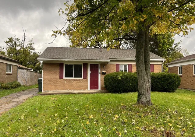 Single family home for sale at 1894 Enderly Dr, Columbus, OH 43219 | MLS# 226040903