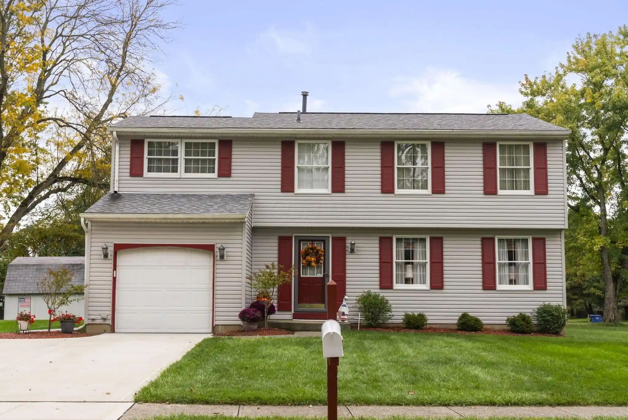 Photo 1 of Single family home for sale at 8025 Bunyan Dr, Reynoldsburg, OH 43068 | MLS# 226039703 | Listing updated on 2026-10-28