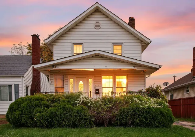 Photo 1 of Single family home for sale at 1774 E N Broadway St, Columbus, OH 43224 | MLS# 226039559 | Listing updated on 2026-10-19