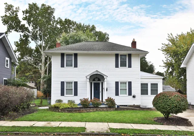 Single family home for sale at 179 E Lakeview Ave, Columbus, OH 43202 | MLS# 226039647