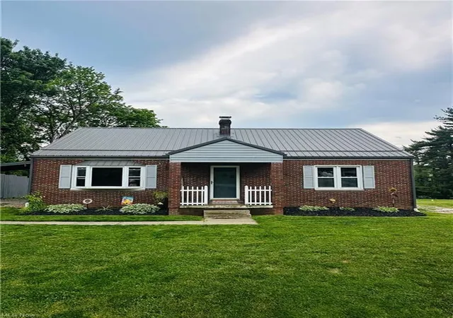Single family home for sale at 5966 Fairdale Dr, Cambridge, OH 43725 | MLS# 226039661