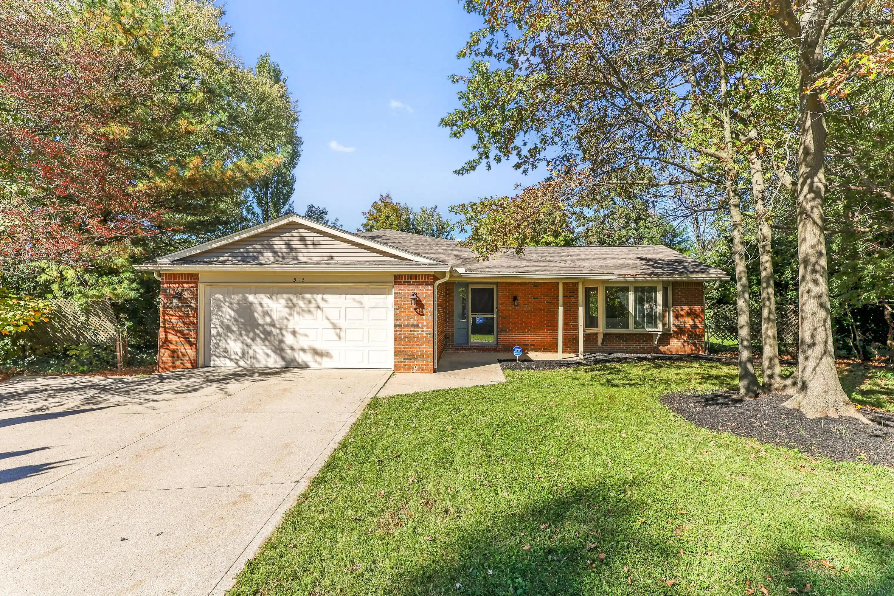 Photo 1 of Single family home for sale at 315 Warlock Ct, Columbus, OH 43230 | MLS# 226039769 | Listing updated on 2026-10-29