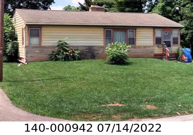 Photo 1 of Single family home for sale at 1169 Brown Rd, Columbus, OH 43223 | MLS# 226039696 | Listing updated on 2026-10-19