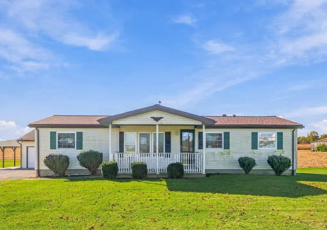 Single family home for sale at 6157 Roberts Rd, Caledonia, OH 43314 | MLS# 226039967