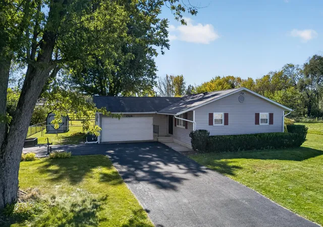 Photo 1 of Single family home for sale at 1769 Linn Hipsher Rd, Marion, OH 43302 | MLS# 226040012 | Listing updated on 2026-10-23