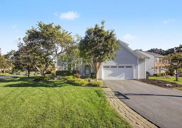 Photo 1 of Single family home for sale at 2321 Narrow Leaf Ct, Lewis Center, OH 43035 | MLS# 226039816 | Listing updated on 2026-10-27