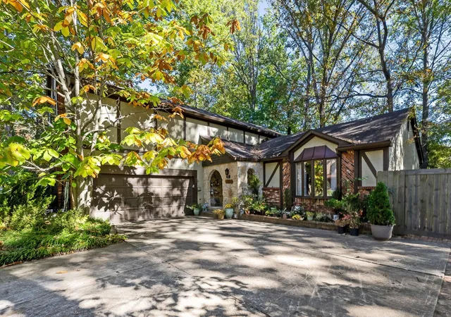 Photo 1 of Single family home for sale at 714 Mohican Way, Westerville, OH 43081 | MLS# 226040175 | Listing updated on 2026-10-22