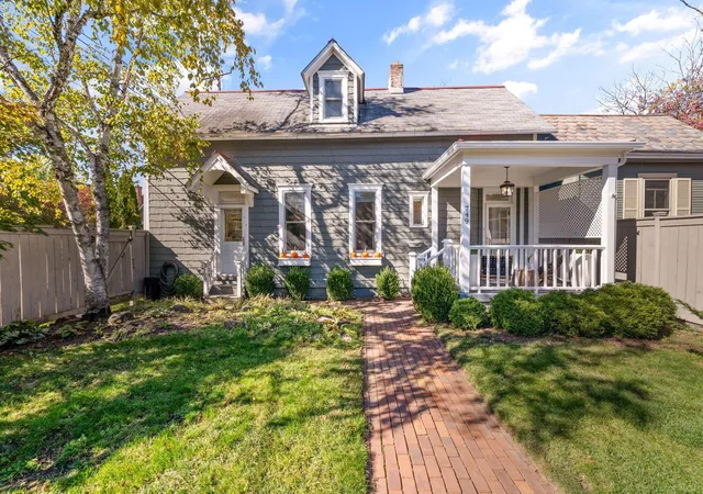 Photo 1 of Sale Pending at 749 Jaeger St, Columbus, OH 43206 | MLS# 226041380 | Listing updated on 2026-10-30