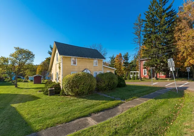Photo 1 of Single family home for sale at 157 N Market St, Martinsburg, OH 43037 | MLS# 226039960 | Listing updated on 2026-10-26