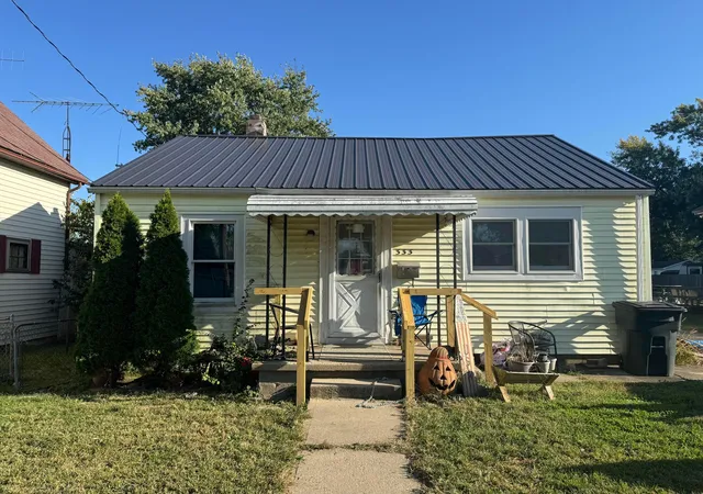 Photo 1 of Single family home for sale at 333 W Oak St, Washington Court House, OH 43160 | MLS# 226039986 | Listing updated on 2026-10-22
