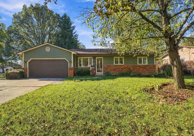 Single family home for sale at 1765 Ivyhill Loop N, Columbus, OH 43229 | MLS# 226040005