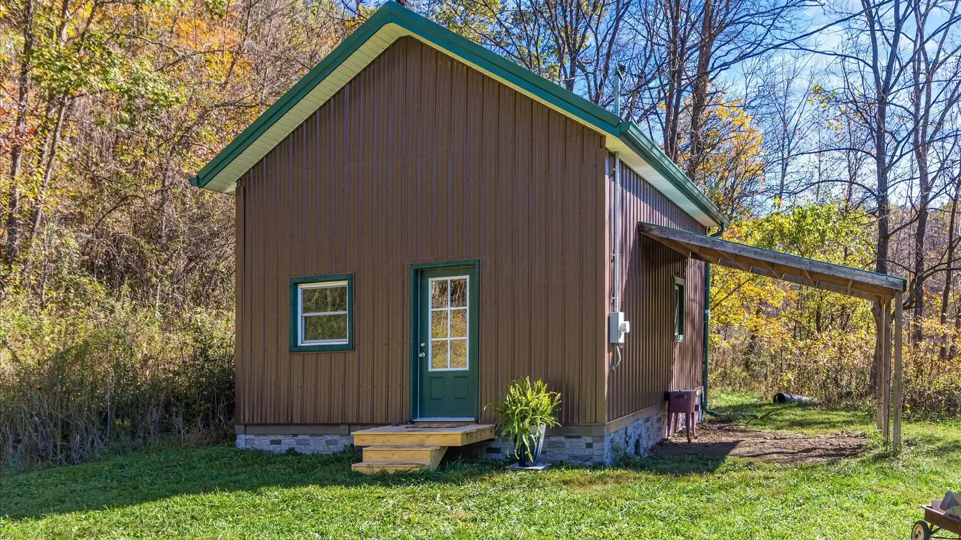 Photo 1 of Single family home for sale at 9475 Blue Rock Rd, Blue Rock, OH 43720 | MLS# 226040121 | Listing updated on 2026-10-28