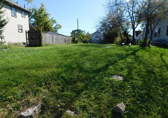 Photo 1 of Sale Pending at 1381 E 22nd Avenue, Columbus, OH 43211 | MLS# 226040033 | Listing updated on 2026-10-30