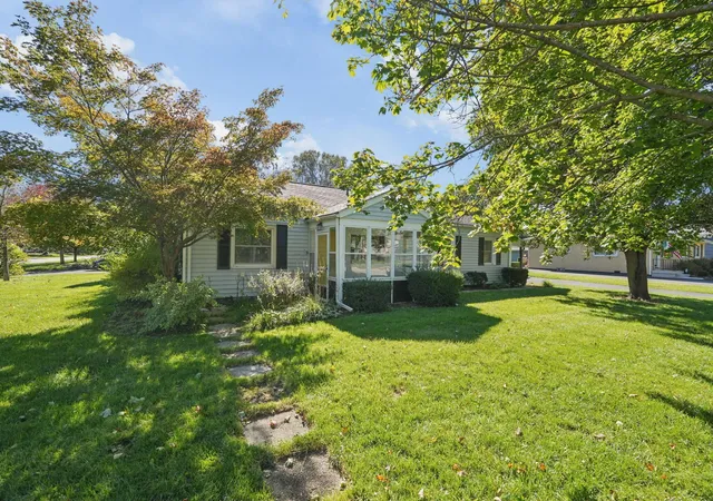 Photo 1 of Single family home for sale at 2227 Zollinger Rd, Columbus, OH 43221 | MLS# 226040252 | Listing updated on 2026-10-29