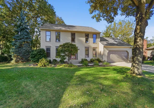 Photo 1 of Single family home for sale at 3909 Driscoll Ct, Dublin, OH 43016 | MLS# 226040098 | Listing updated on 2026-10-27