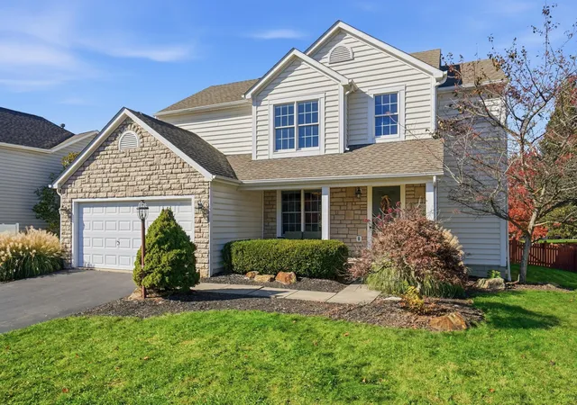Photo 1 of Single family home for sale at 7414 Scioto Pkwy, Powell, OH 43065 | MLS# 226040562 | Listing updated on 2026-10-29