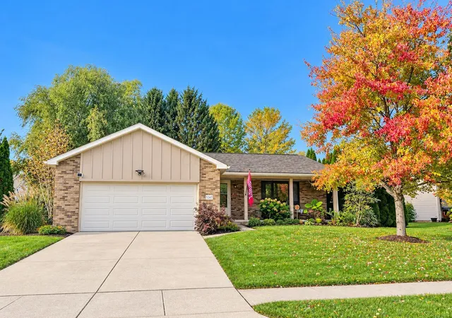 Photo 1 of Single family home for sale at 5247 Southminster Rd, Columbus, OH 43221 | MLS# 226040242 | Listing updated on 2026-10-27