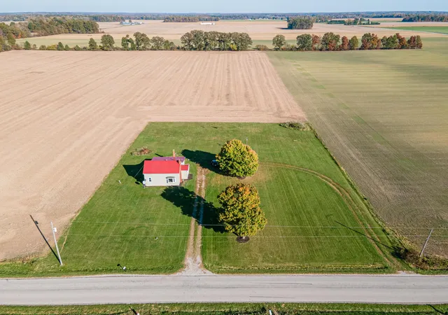 Single family home for sale at 6711 County Rd 28, Edison, OH 43320 | MLS# 226040223