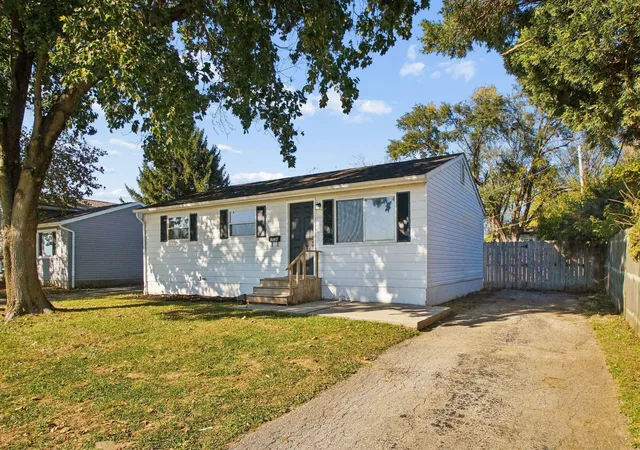 Photo 1 of Single family home for sale at 3636 Arnsby Rd, Columbus, OH 43232 | MLS# 226040399 | Listing updated on 2026-10-26