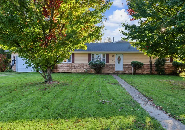 Photo 1 of Single family home for sale at 825 Ash St, Galion, OH 44833 | MLS# 226040460 | Listing updated on 2026-10-23